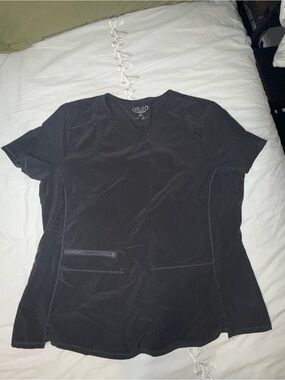 Women’s Allura Scrub Set